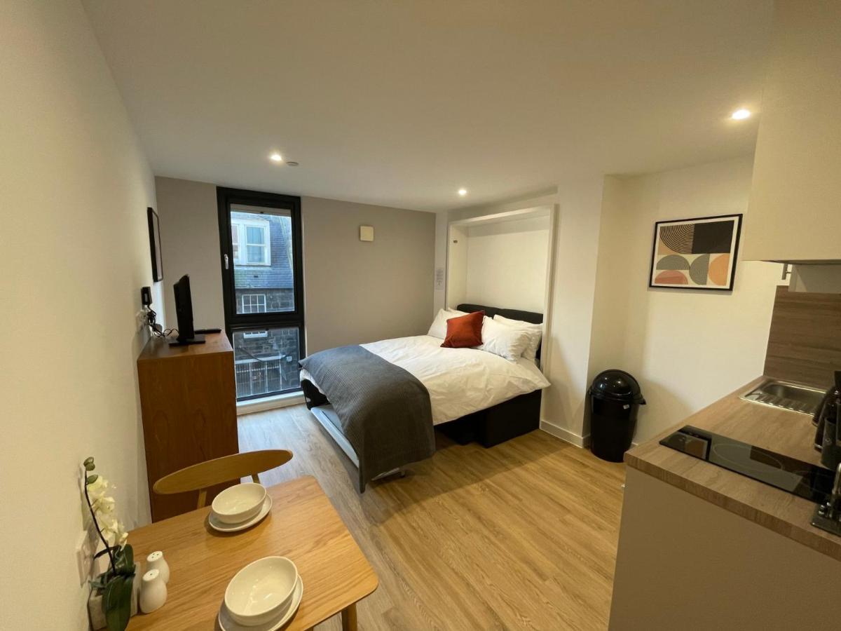 Chic Apartments And Studios At The Point In Aberdeen Kültér fotó