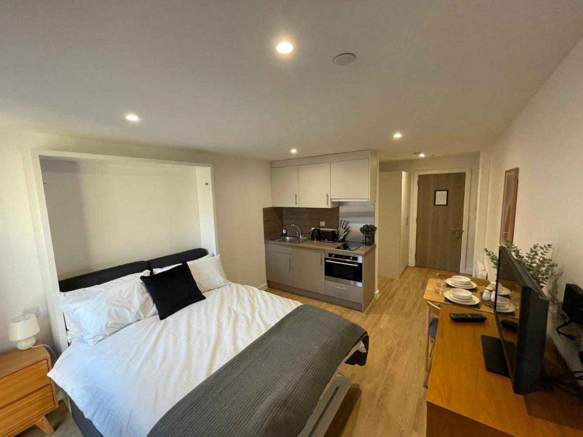 Chic Apartments And Studios At The Point In Aberdeen Kültér fotó