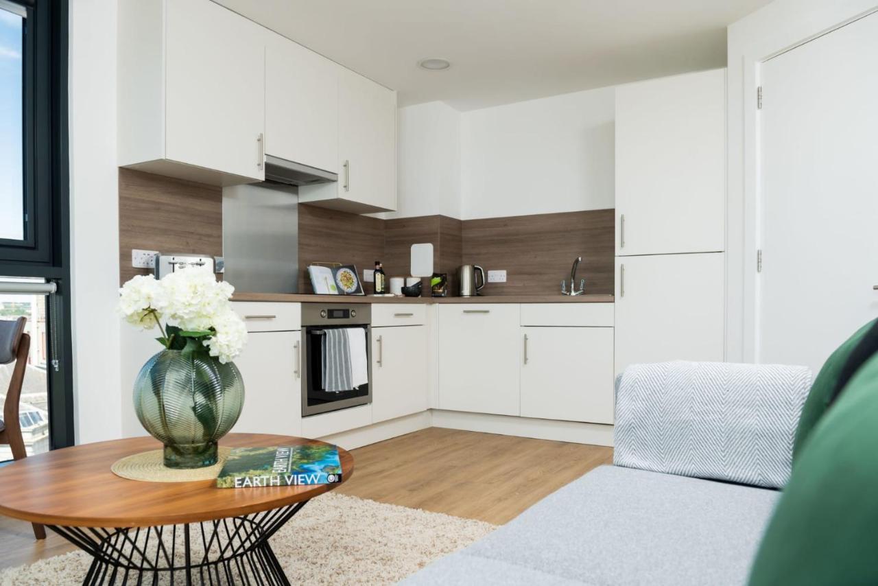 Chic Apartments And Studios At The Point In Aberdeen Kültér fotó