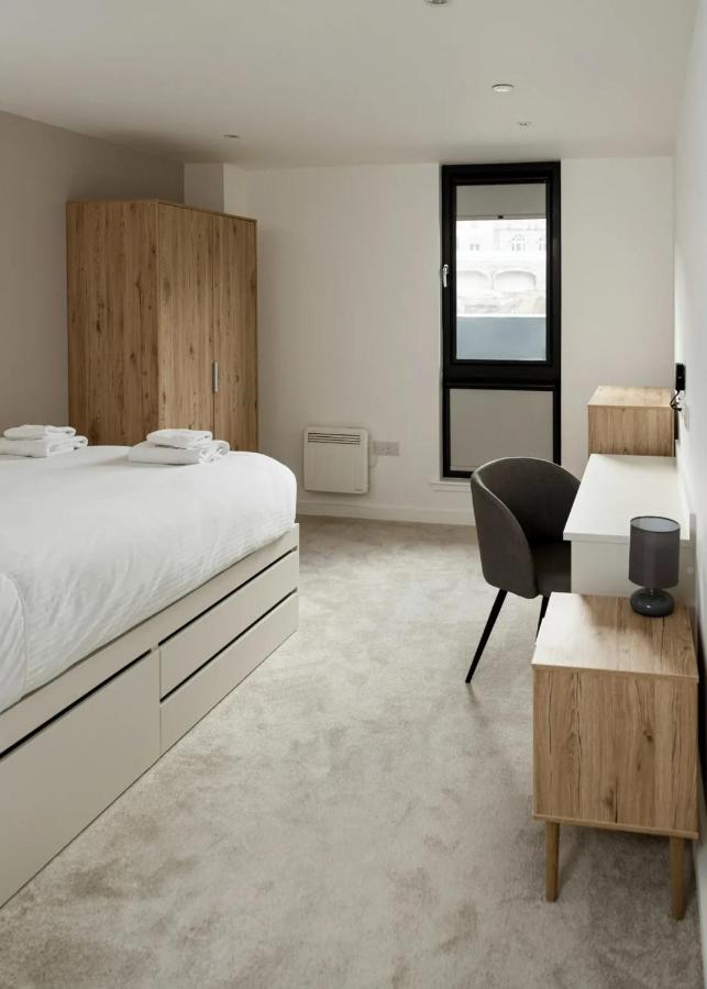Chic Apartments And Studios At The Point In Aberdeen Kültér fotó