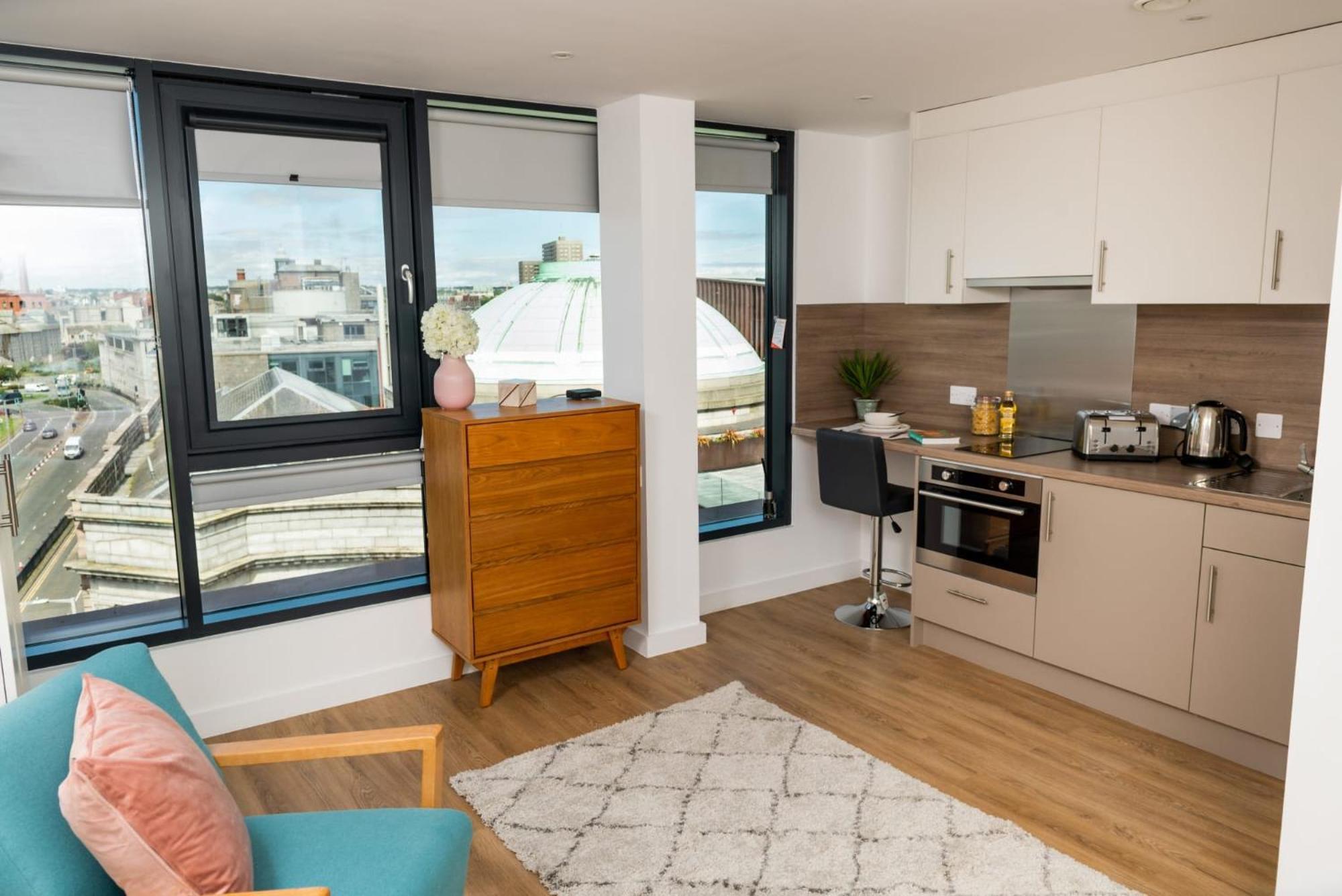 Chic Apartments And Studios At The Point In Aberdeen Kültér fotó